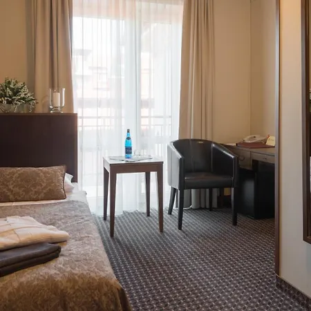 Afrodyta Business & 4*