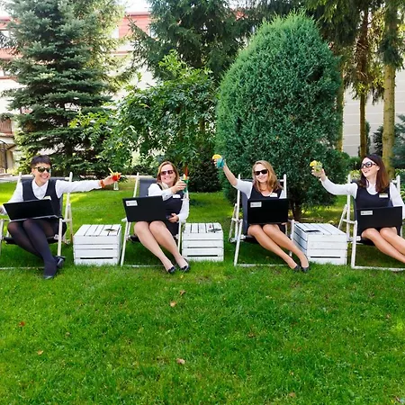 Hotell Afrodyta Business & 4*