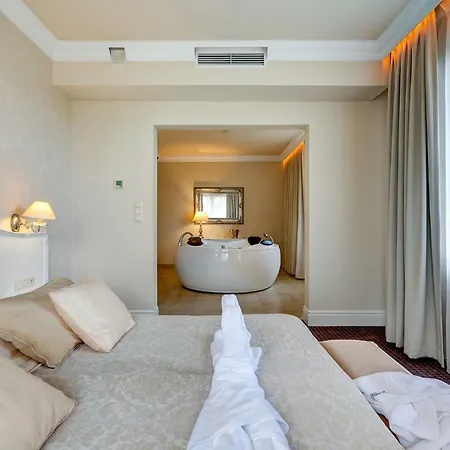 Afrodyta Business & 4*