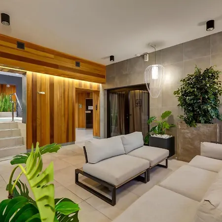 Afrodyta Business & 4*