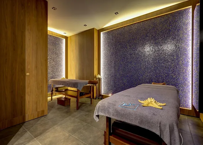 Afrodyta Business & 4*