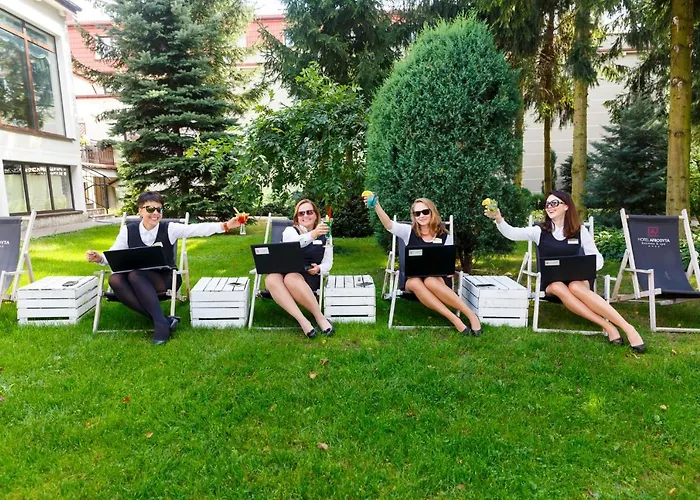 Hotel Afrodyta Business & 4*